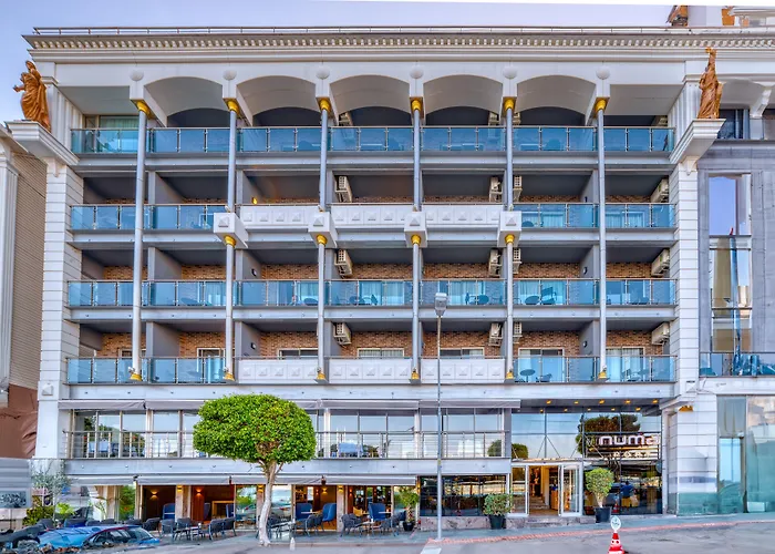 Numa Port Hotel (Adults Only)